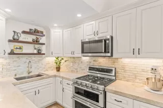 Photo #4: NDP2306570 Listing