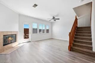 Photo #5: NDP2306579 Listing