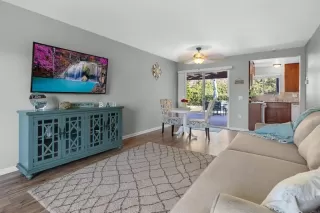 Photo #2: NDP2306763 Listing