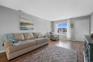 Photo #4: NDP2306763 Listing