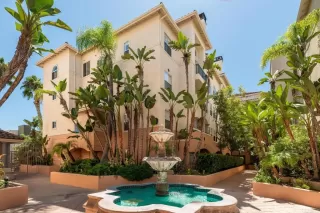 Photo #2: NDP2306799 Listing