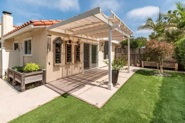 MLS: NDP2306813 Condo For Sale