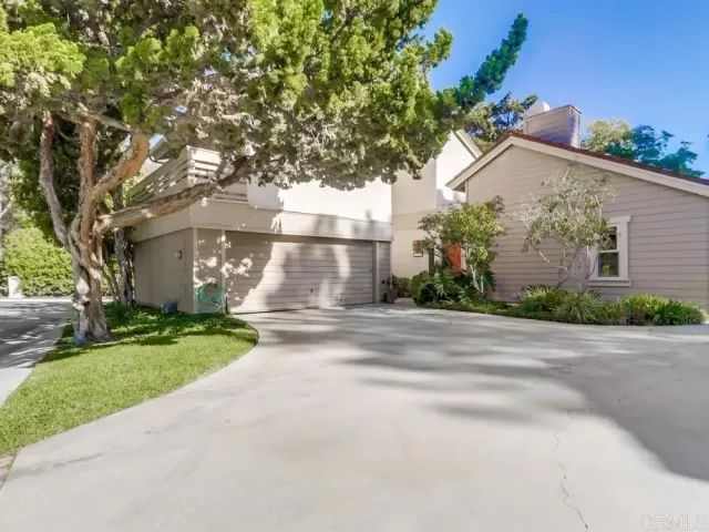 MLS: NDP2306862 Condo For Sale