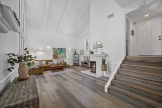 Photo #2: NDP2306862 Listing