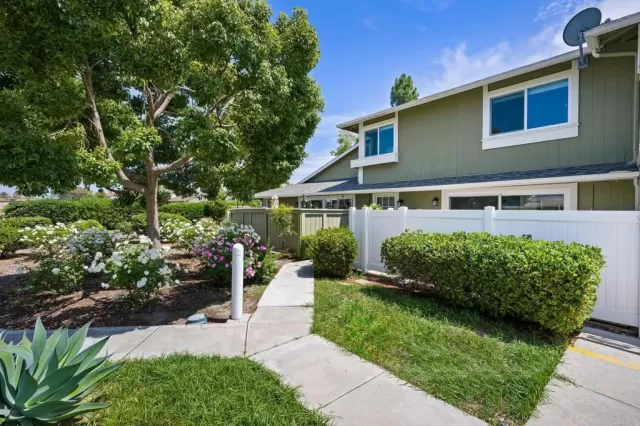 MLS: NDP2306877 Condo For Sale