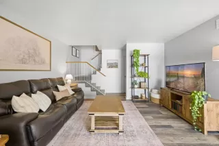 Photo #5: NDP2306877 Listing 