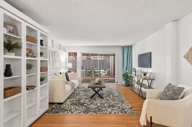 MLS: NDP2307092 Condo For Sale