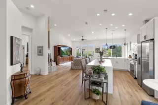 Photo #4: NDP2307153 Listing 