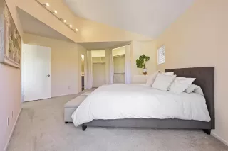 Photo #6: NDP2307193 Listing