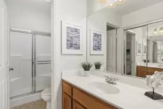 Photo #6: NDP2307194 Listing