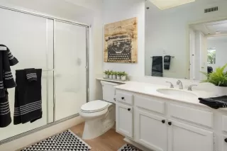 Photo #6: NDP2307240 Listing