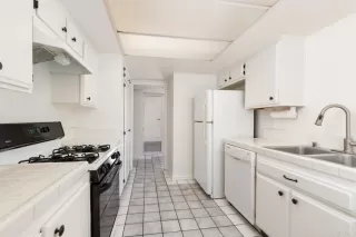 Photo #6: NDP2307243 Listing