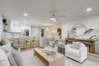 Photo #2: NDP2307255 Listing