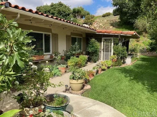 MLS: NDP2307304 Condo For Sale