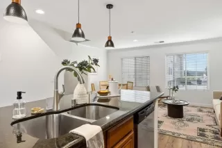 Photo #6: NDP2307319 Listing