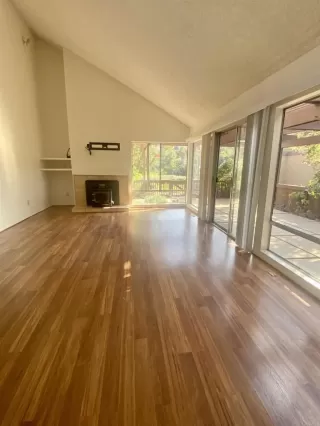 Photo #2: NDP2307411 Listing