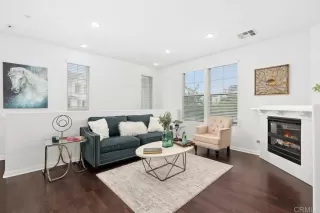 Photo #3: NDP2307437 Listing