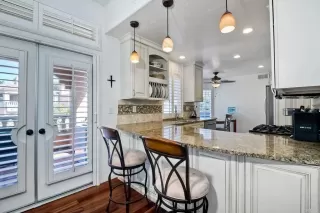 Photo #6: NDP2307533 Listing