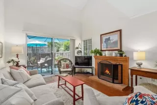 Photo #6: NDP2307570 Listing