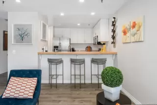 Photo #3: NDP2307579 Listing 