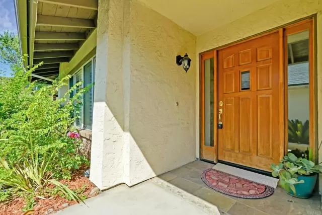 MLS: NDP2307618 Condo For Sale