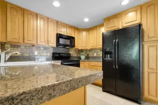 Photo #5: NDP2307618 Listing