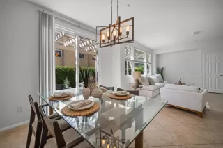 Photo #4: NDP2307622 Listing