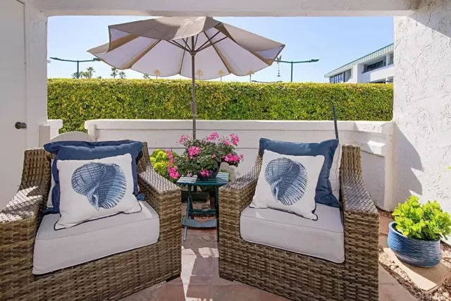 MLS: NDP2307652 Condo For Sale