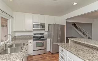 Photo #6: NDP2307728 Listing