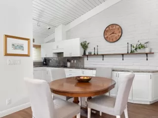 Photo #5: NDP2307739 Listing