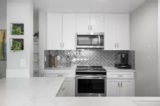 Photo #5: NDP2307826 Listing 