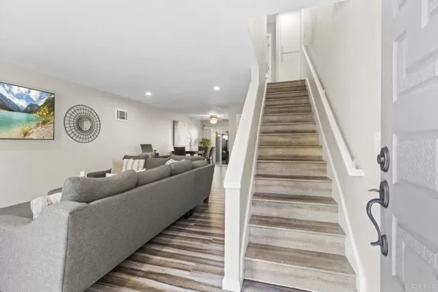 MLS: NDP2307969 Condo For Sale