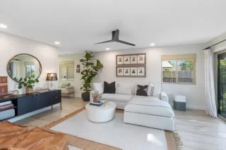 Photo #2: NDP2308086 Listing 