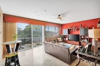 Photo #4: NDP2308101 Listing 