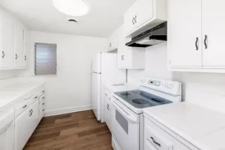 Photo #5: NDP2308133 Listing