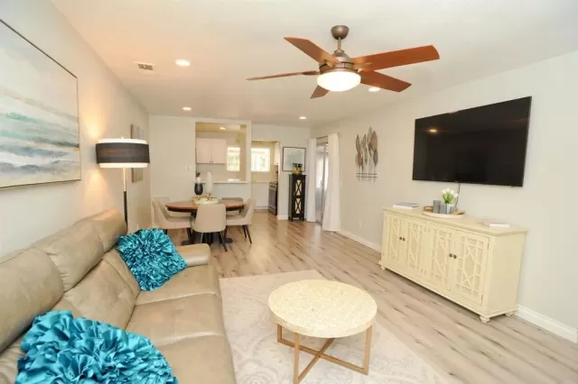 MLS: NDP2308135 Condo For Sale