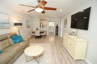 Photo #6: NDP2308135 Listing