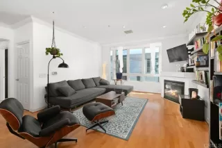 Photo #3: NDP2308136 Listing