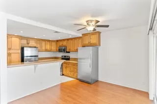 Photo #4: NDP2308168 Listing 