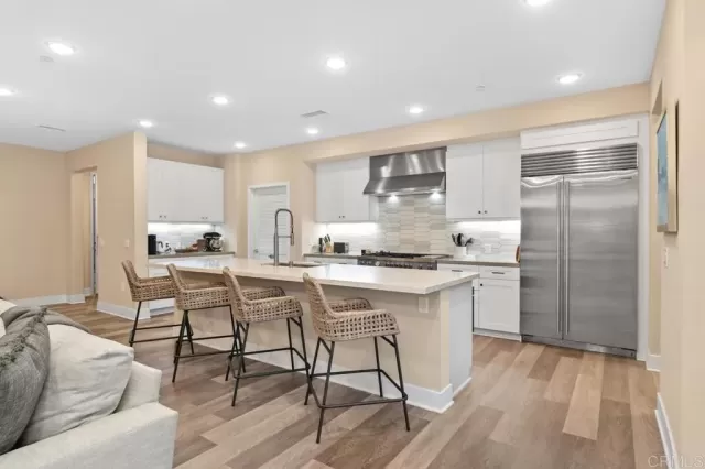 MLS: NDP2308176 Condo For Sale