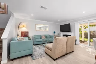 Photo #4: NDP2308209 Listing 