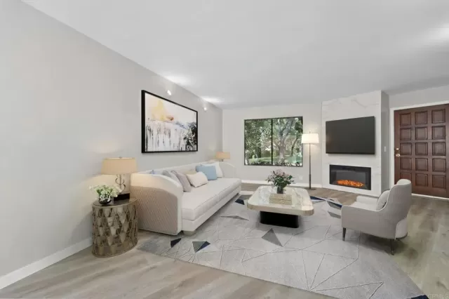 MLS: NDP2308271 Condo For Sale