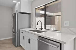 Photo #3: NDP2308271 Listing 