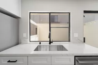 Photo #5: NDP2308271 Listing 