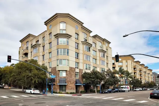 MLS: NDP2308320 Condo For Sale