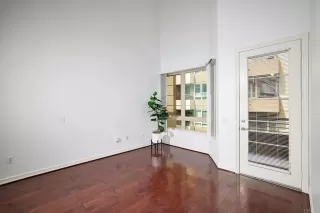 Photo #5: NDP2308320 Listing