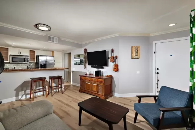 MLS: NDP2308407 Condo For Sale