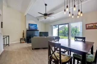 Photo #5: NDP2308451 Listing