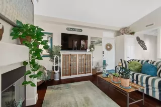 Photo #4: NDP2308551 Listing