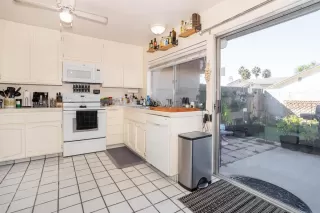 Photo #3: NDP2308565 Listing 